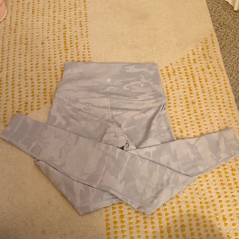 lululemon athletica Light Gray Camouflage Leggings